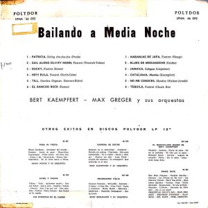 Bailando A Media Noche (Way Up To The Clouds)